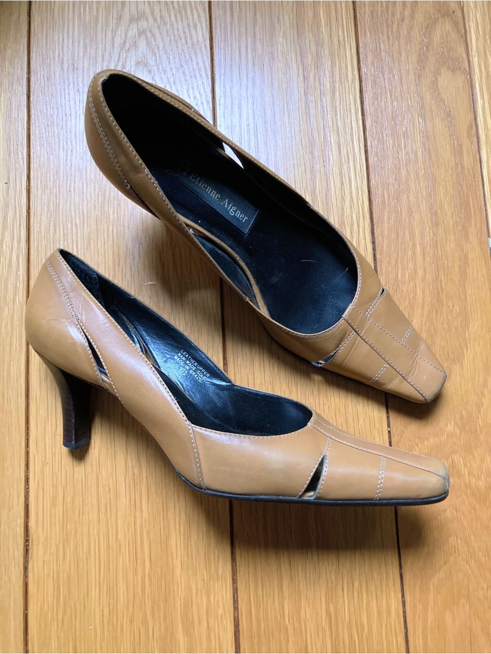 Vintage Etienne Aigner Brookline Leather Pumps 7.5 M Tan Cutout Square Toe Heels